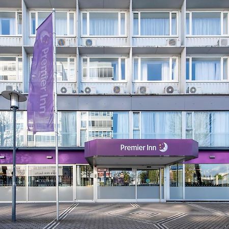Premier Inn Saarbruecken City Centre Exterior foto